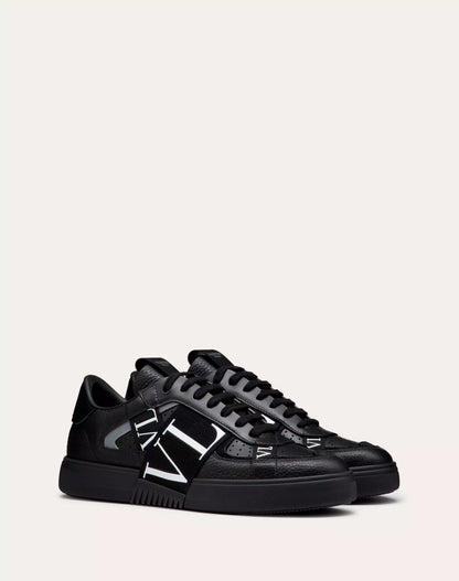 Valentino Garavani Low-Top Calfskin VL7N Sneakers With Bands