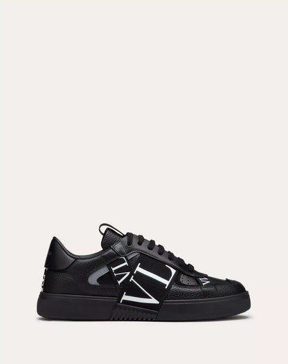 Valentino Garavani Low-Top Calfskin VL7N Sneakers With Bands